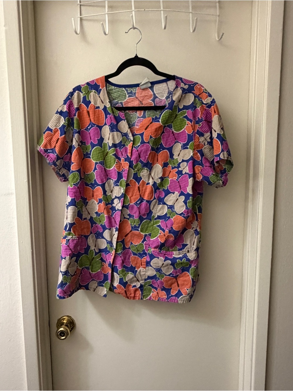 Short-Sleeve Floral Button-Front Top in Pink, Orange, Green & White